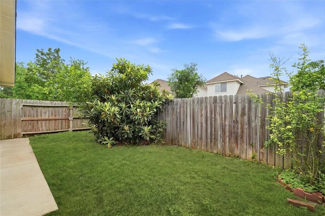 Photo of 7207 Calcutta Spring Drive