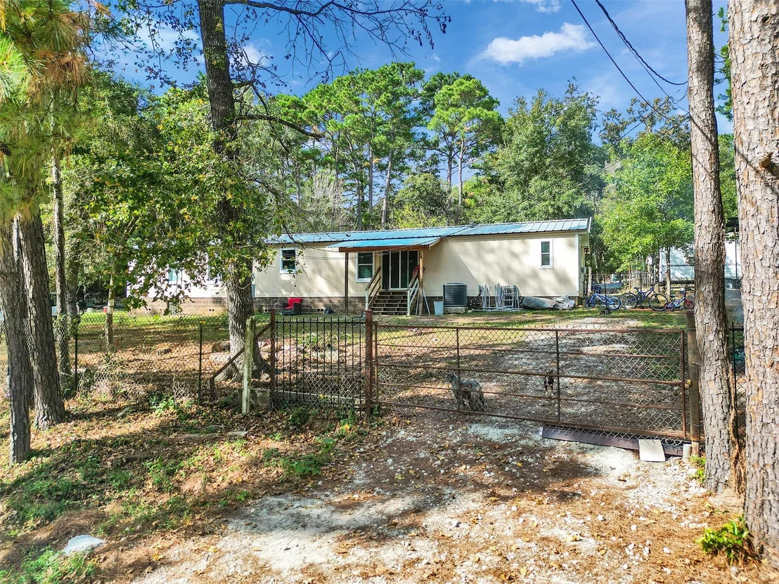 Photo of 14321 Forest Circle E
