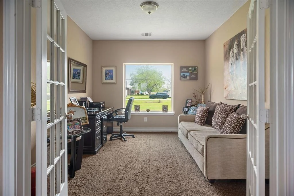 Photo of 590 Jacob Road