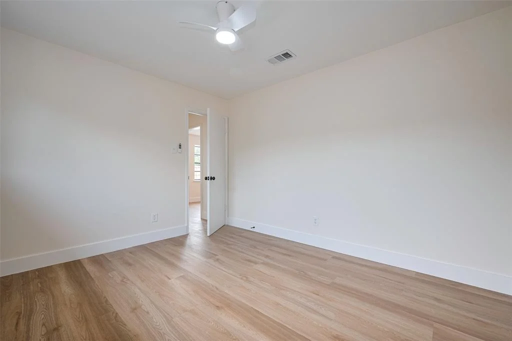 Photo of 839 Voyager Drive