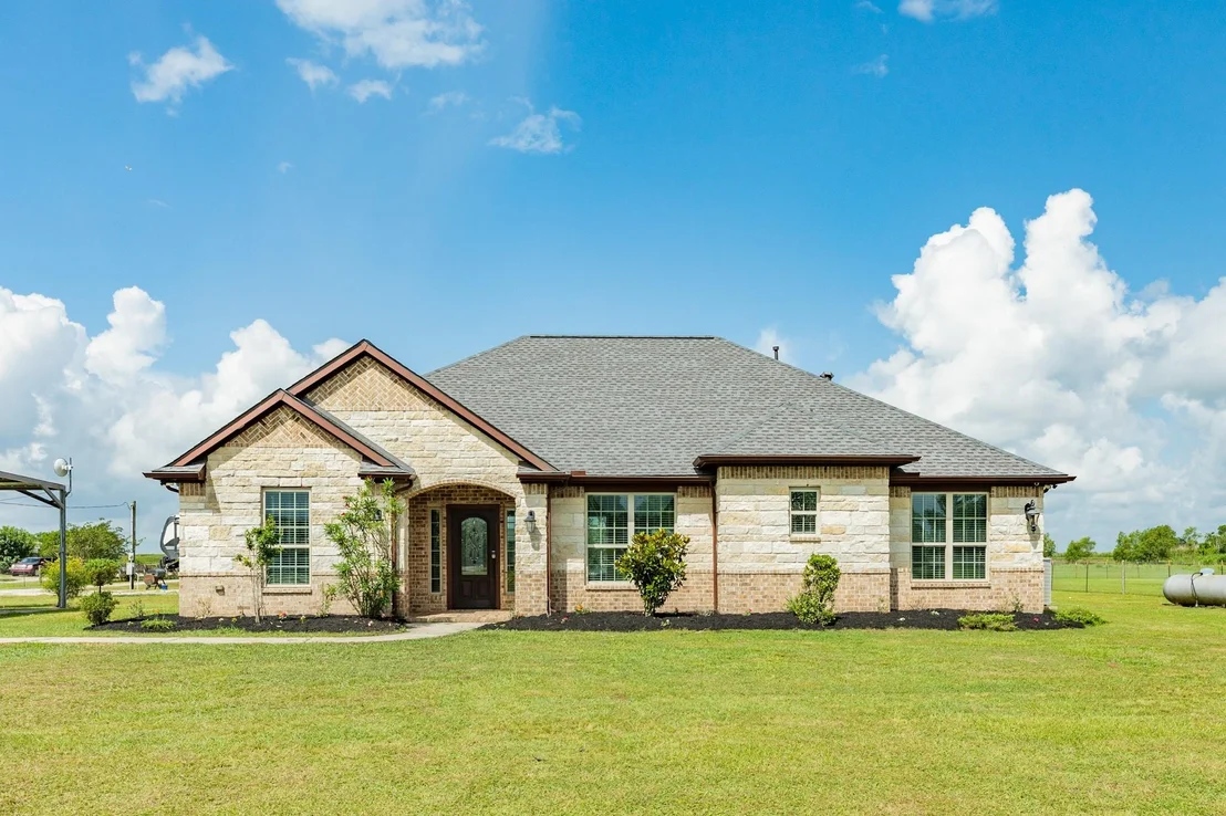 Photo of 2180 County Road 212