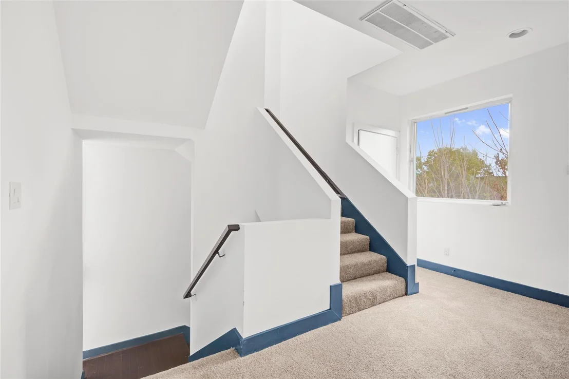 Photo of 3910 Austin Street