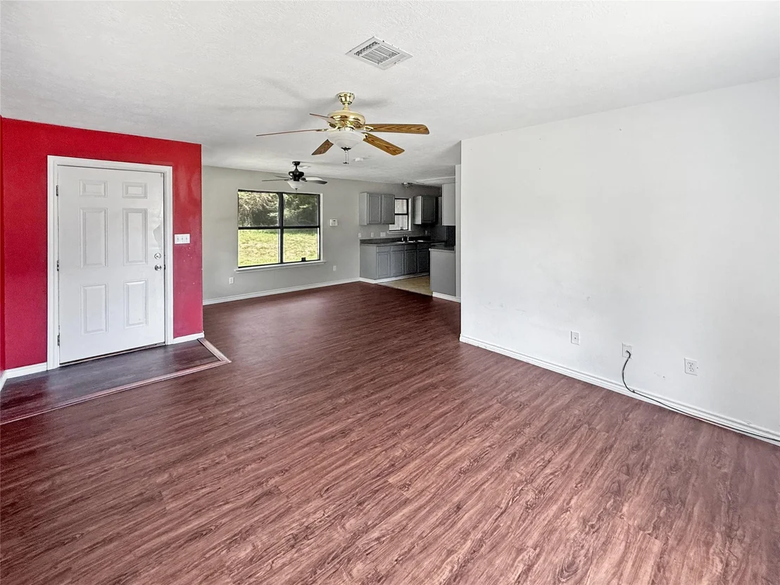 Photo of 327 Reuben Street