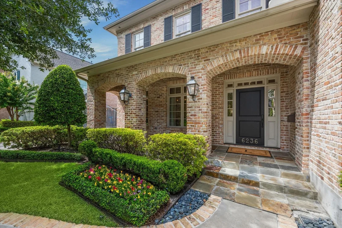 Photo of 6236 Doliver Drive