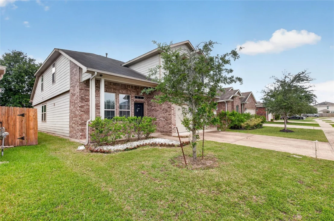 Photo of 2518 Cold River Drive