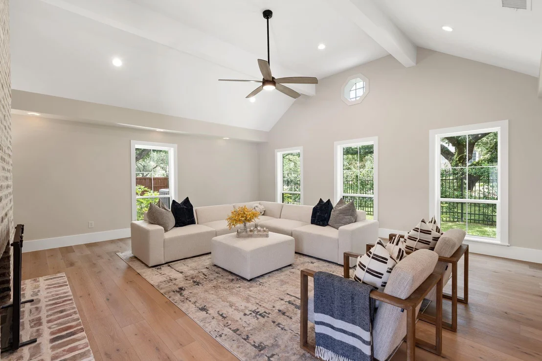 Photo of 5665 Pine Forest Road