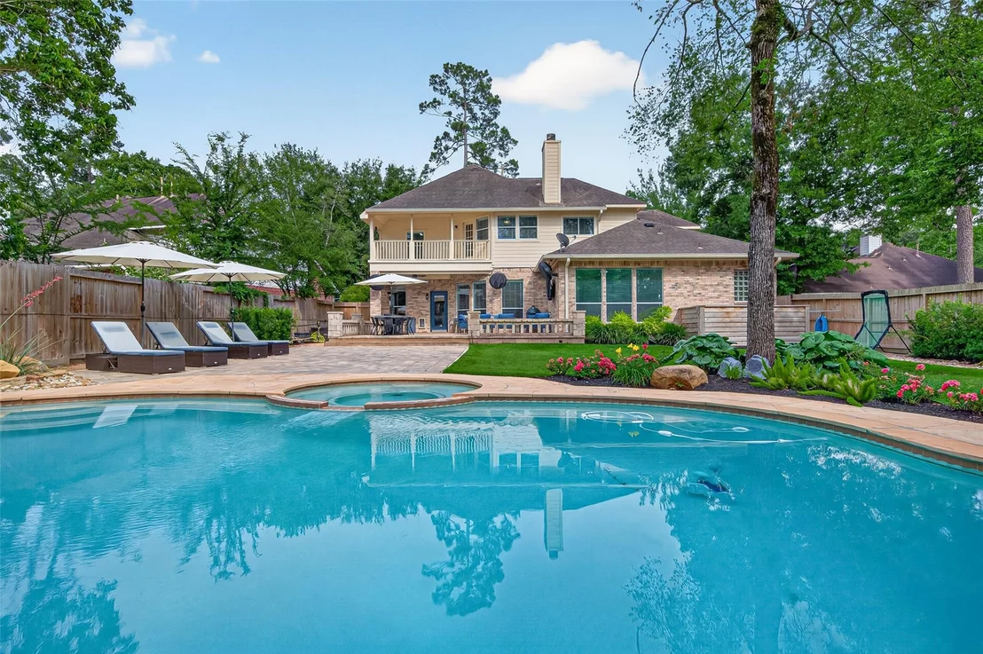 Photo of 31 Sagamore Bend Place