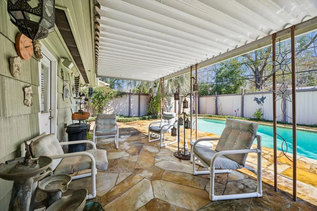 Photo of 8611 Ferris Drive