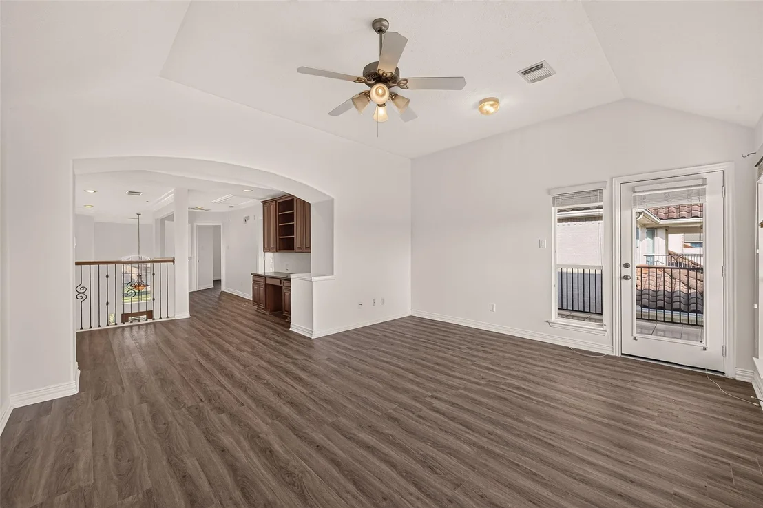 Photo of 18103 Blues Point Drive