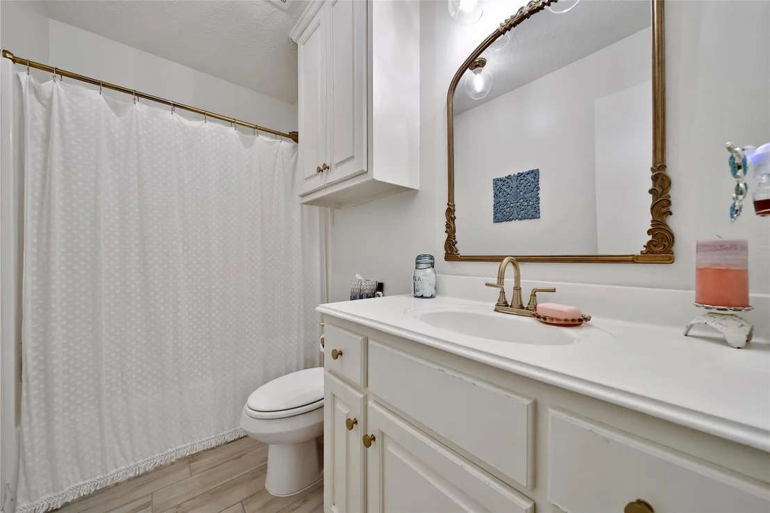 Photo of 16389 Sun View Lane