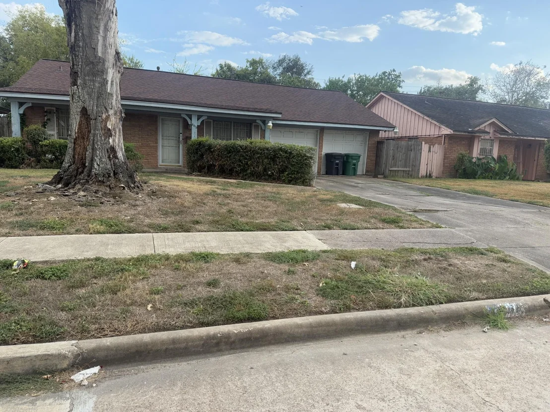 Photo of 5015 Heatherbloom Drive