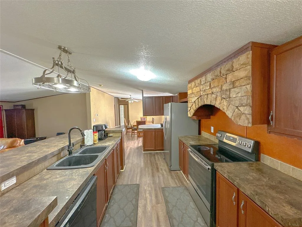 Photo of 17109 Mclean Road