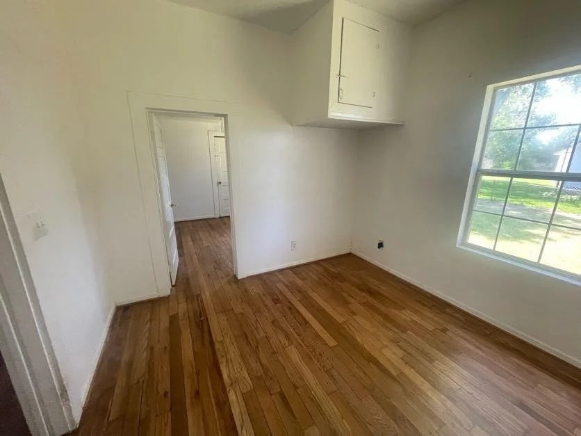Photo of 909 Cedar Street