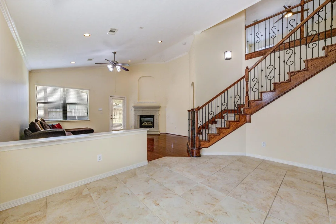 Photo of 2844 Torano
