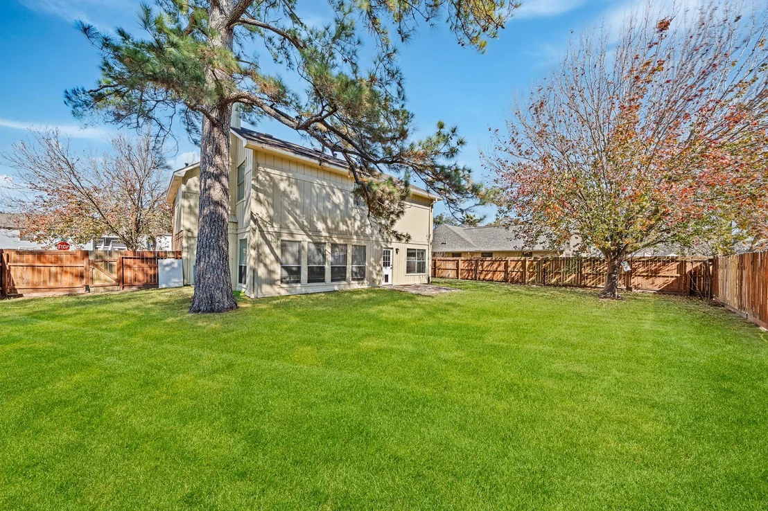 Photo of 11123 Gatesden Drive