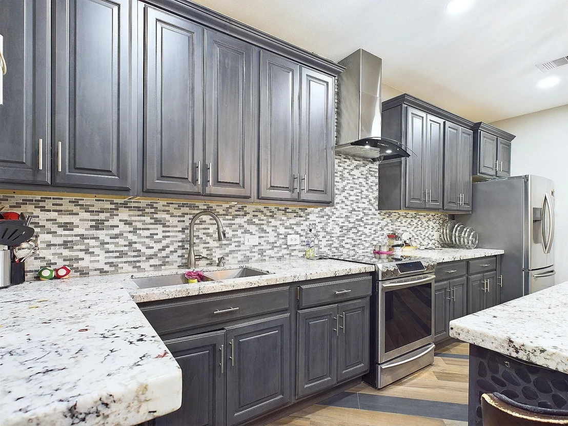 Photo of 25893 Gloucester