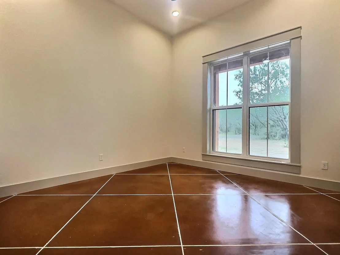 Photo of 1186 Old Pearsall Road