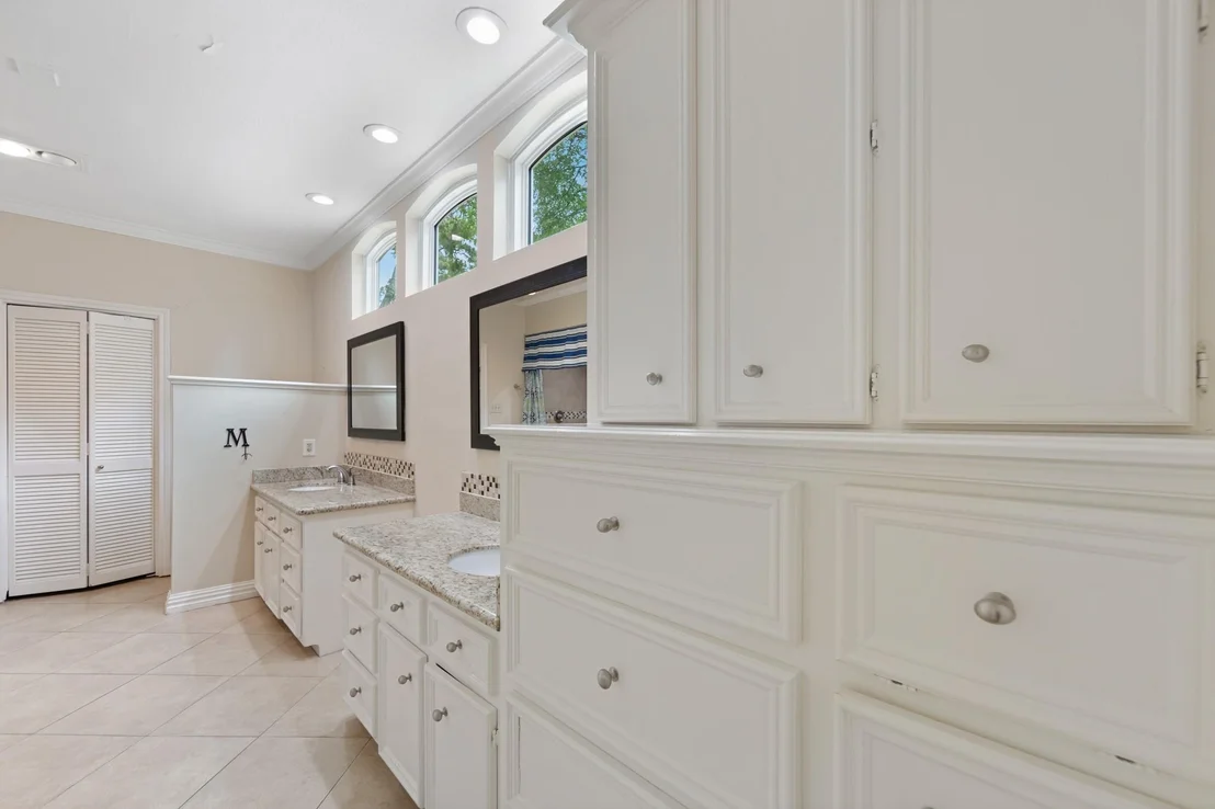 Photo of 5115 Westerham Place