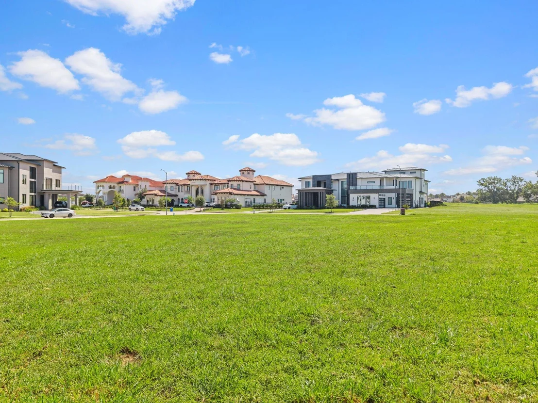 Photo of 3 Alexandra Way Circle