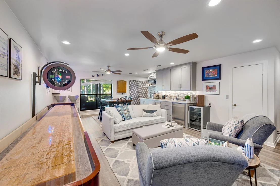 Photo of 536 Wildewood Drive