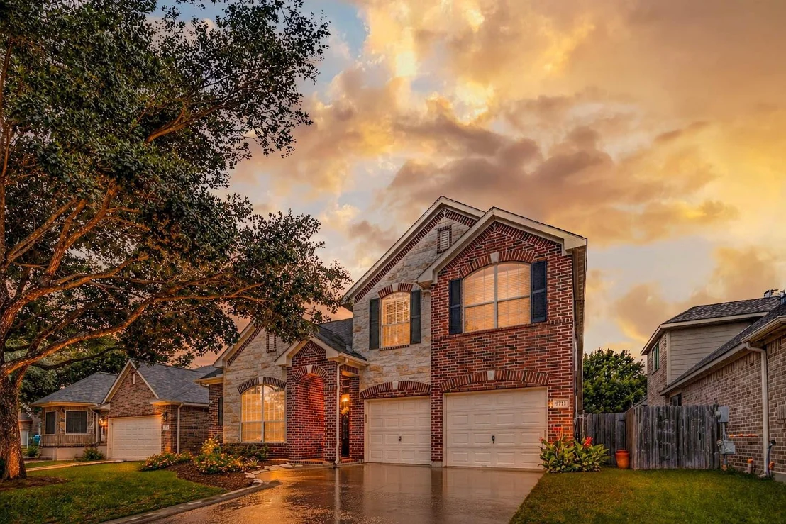Photo of 9711 Eagle Peak Court