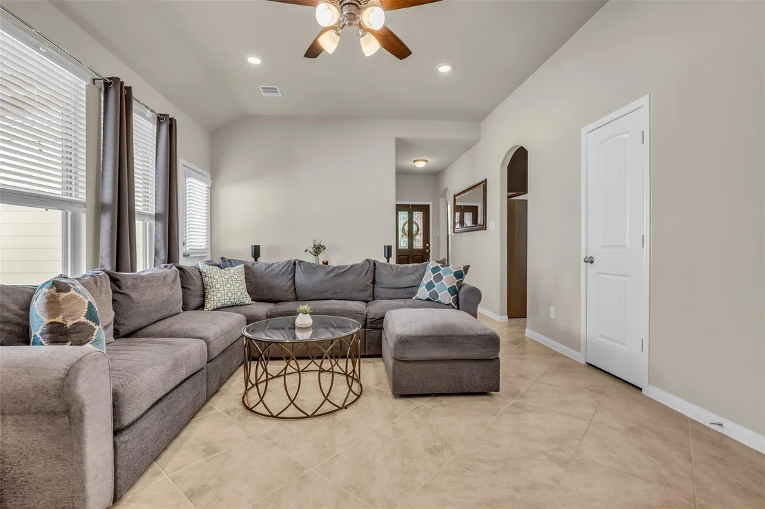 Photo of 2923 Whitman Drive