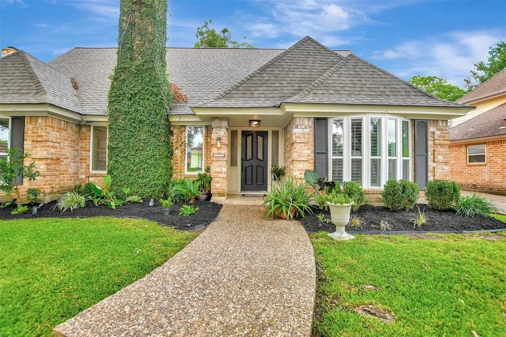 Photo of 11514 Chevy Chase Drive
