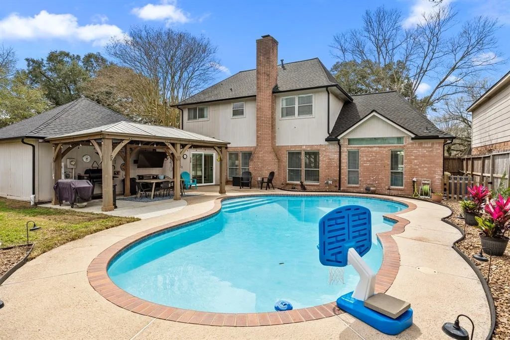 Photo of 1123 Dominion Drive