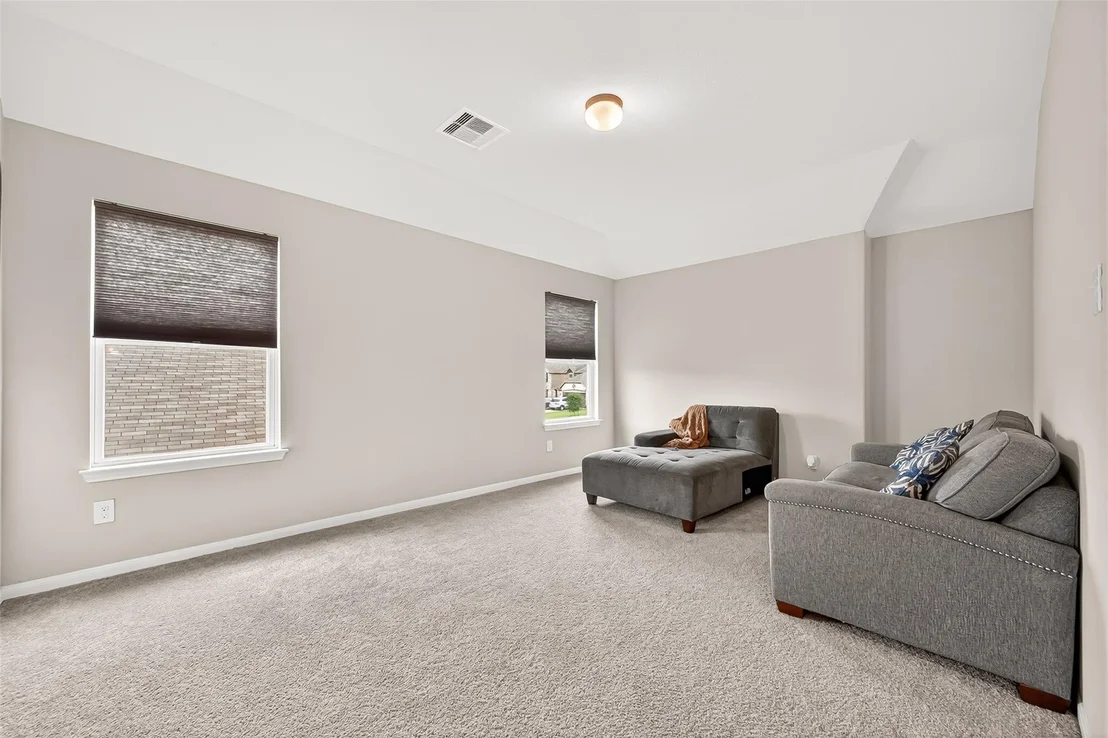 Photo of 107 Sawmill Ridge Road