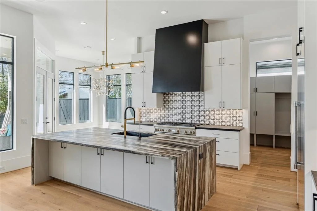 Photo of 1409 Pine Chase Drive