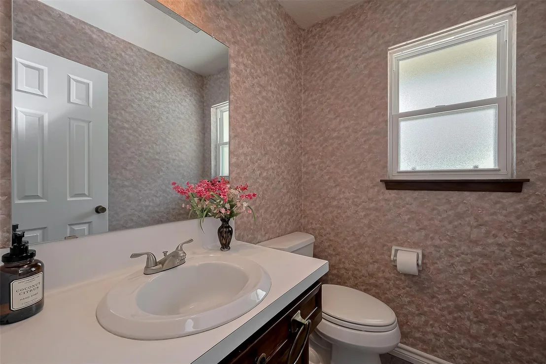 Photo of 14626 Ravenhurst Lane