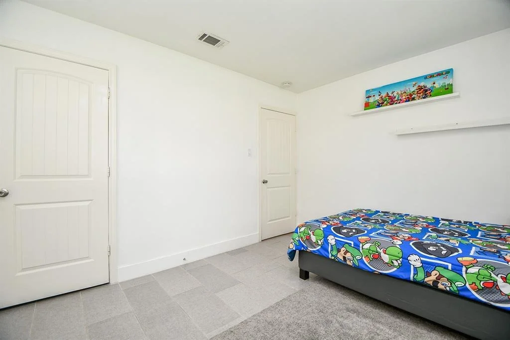 Photo of 9427 Springmont Drive