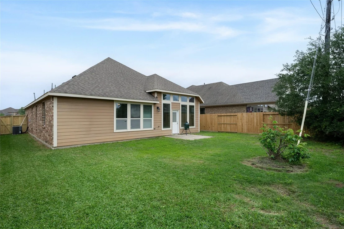 Photo of 2005 Sunset Terrace Lane