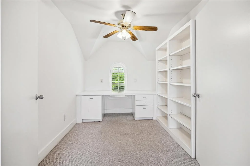 Photo of 242 Knox Street