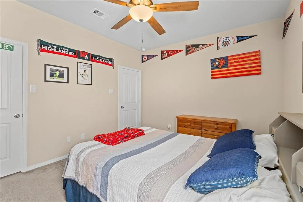 Photo of 2463 Garden Falls Drive