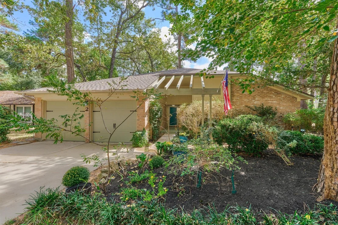 Photo of 2 Rock Pine Court