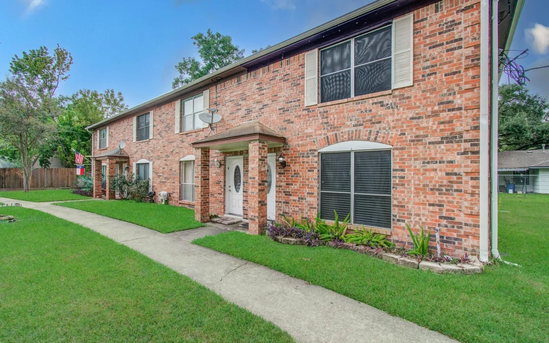Photo of 2209 Bauer Drive