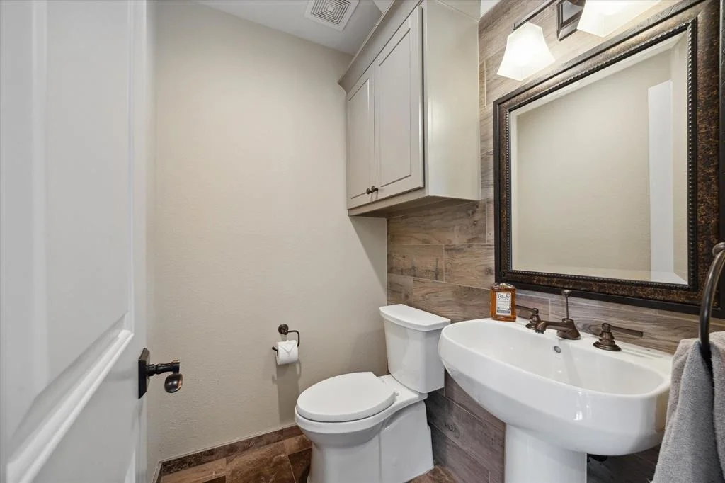 Photo of 14843 Oak Bend Drive