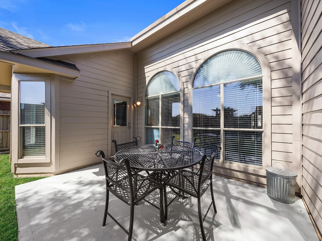 Photo of 831 Merlin Roost