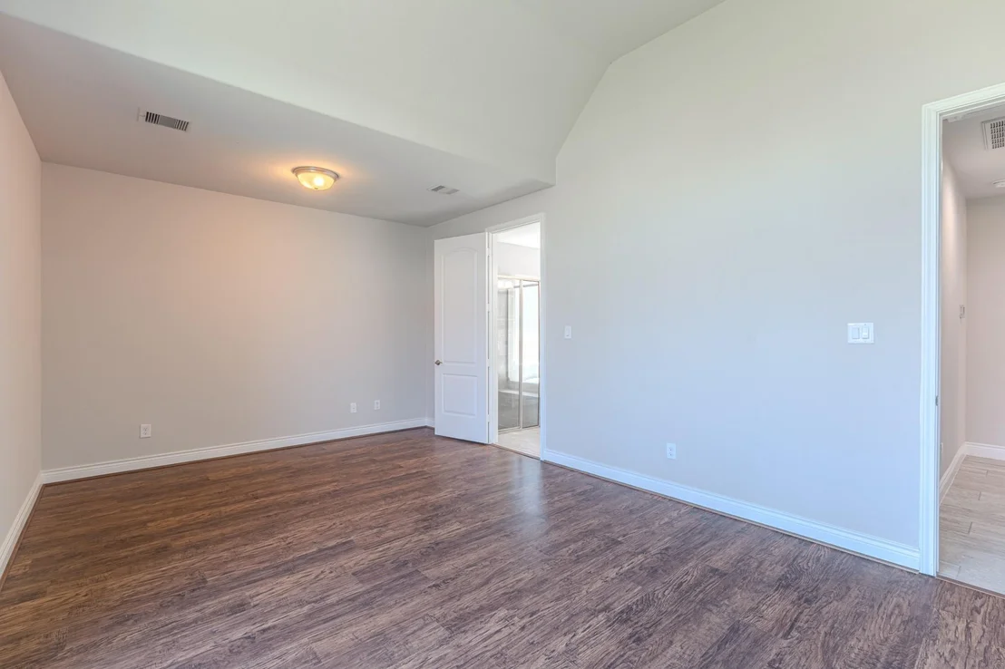 Photo of 27918 Madison Bend Drive