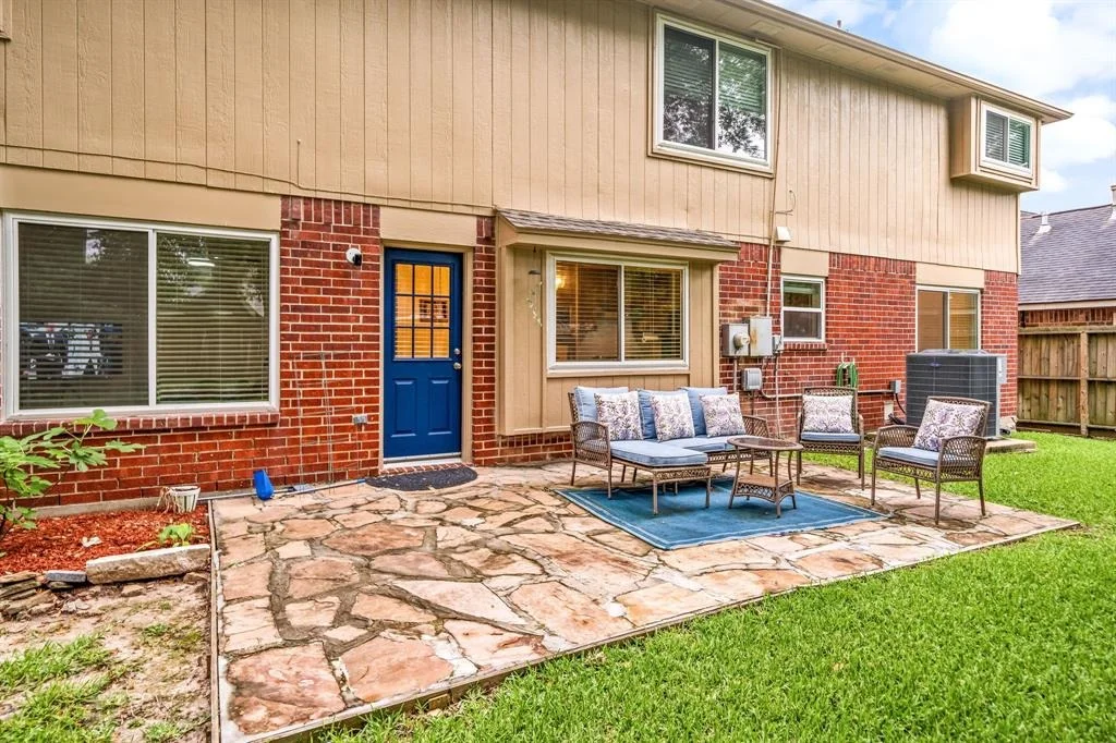 Photo of 12114 Paddock Way