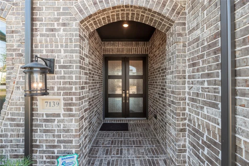 Photo of 7139 Button Bush Way