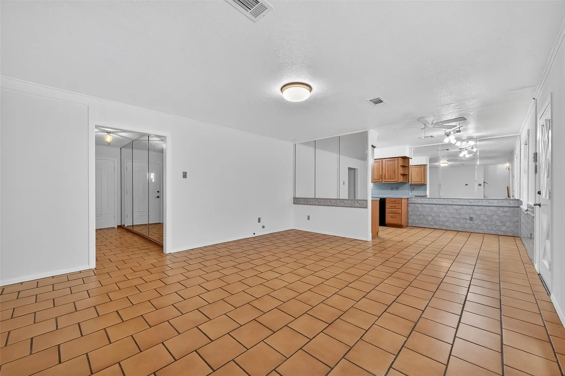 Photo of 7714 Kensico Road