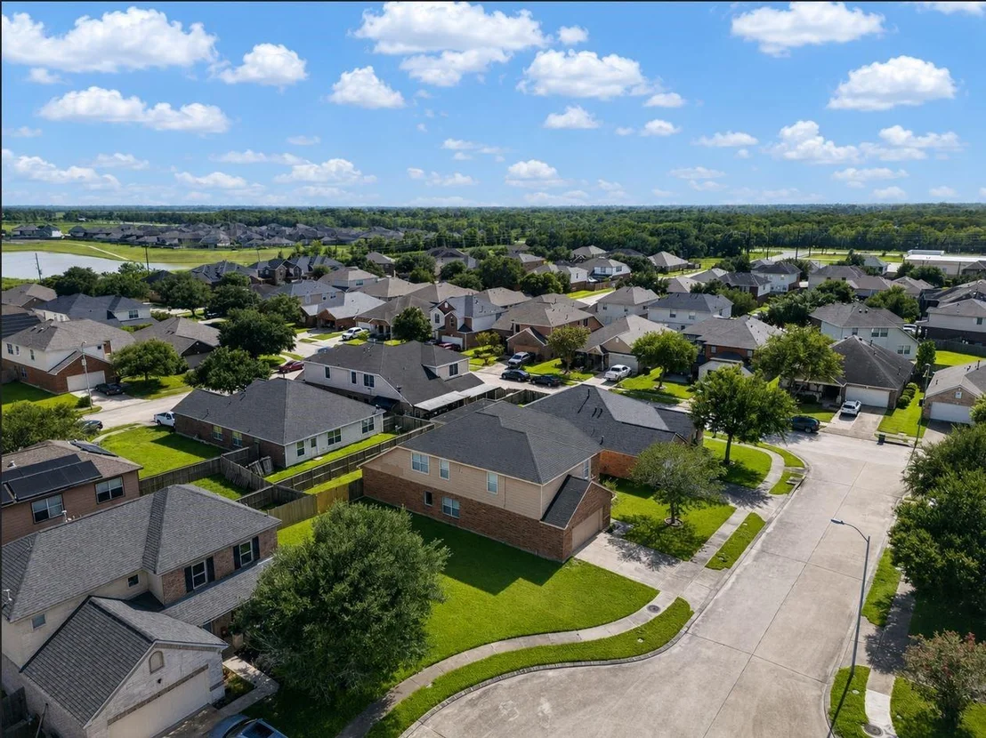 Photo of 206 Unique Court