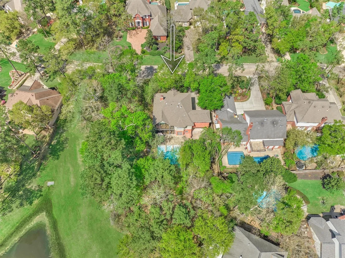 Photo of 115 E Shadowpoint Circle