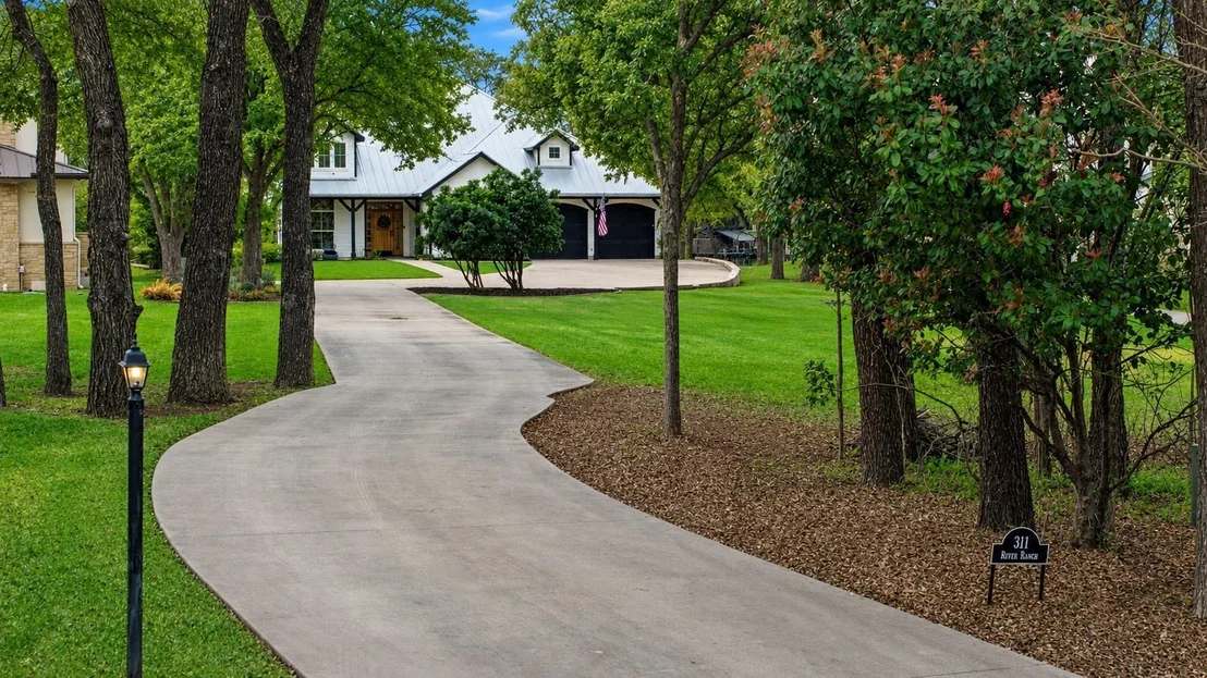 Photo of 311 River Ranch Road