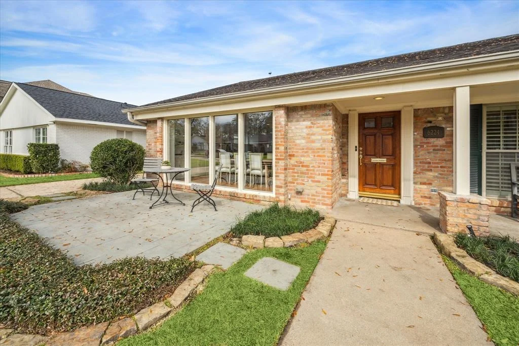 Photo of 6224 Overbrook Lane
