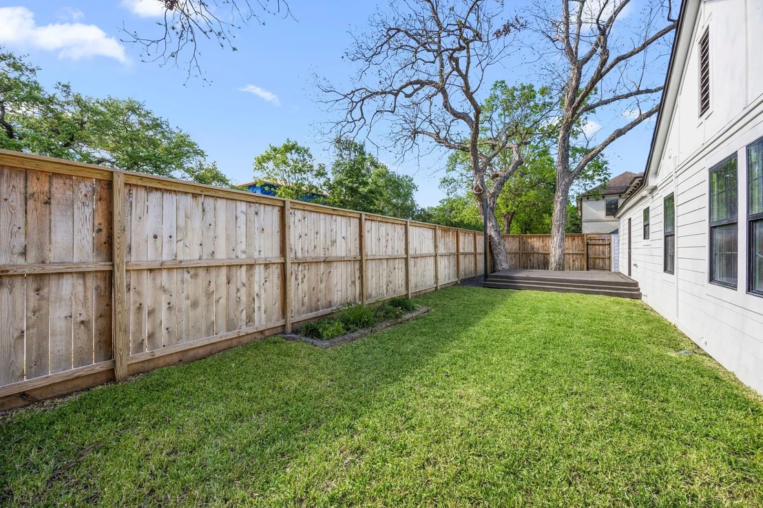 Photo of 2538 Southgate Boulevard