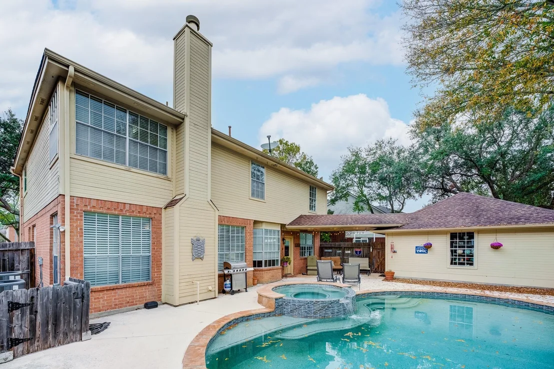 Photo of 20511 Shadow Mill Court