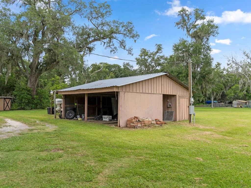 Photo of 4432 County Road 886